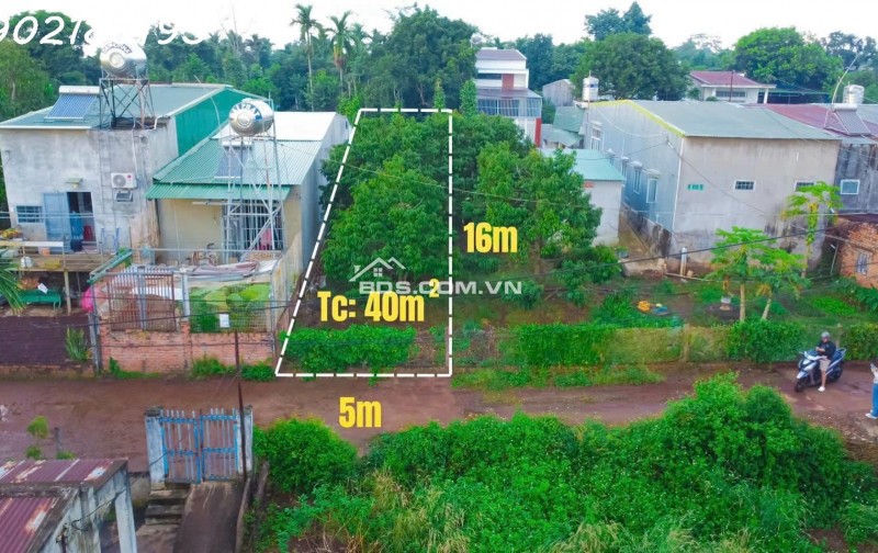 LÔ ĐẤT SỔ ĐỎ THỔ CƯ – PHƯỜNG TÂN LỢI – BUÔN MA THUỘT, CÁCH TRƯỜNG ĐẠI HỌC Y DƯỢC BUÔN MA THUỘT 4 km = 780 triệu